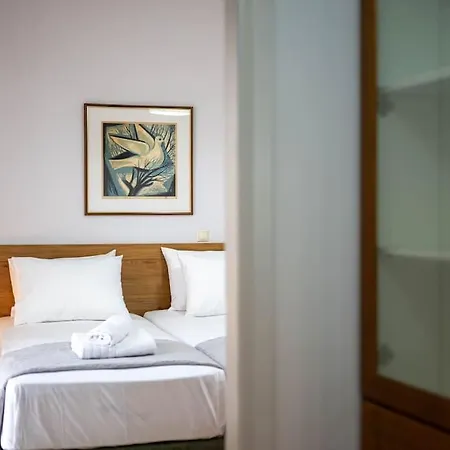 Skyvista Penthouse *