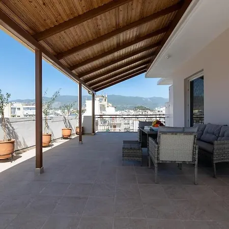 Skyvista Penthouse Apartmán *