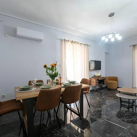 Skyvista Penthouse Apartment Kalamata