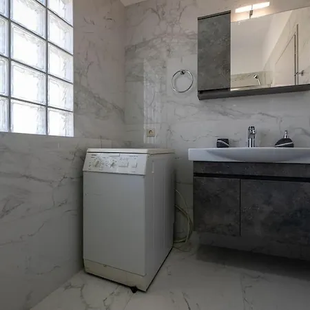 Skyvista Penthouse Apartmán *