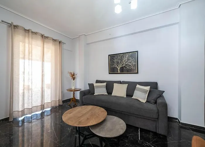 Skyvista Penthouse * Kalamata